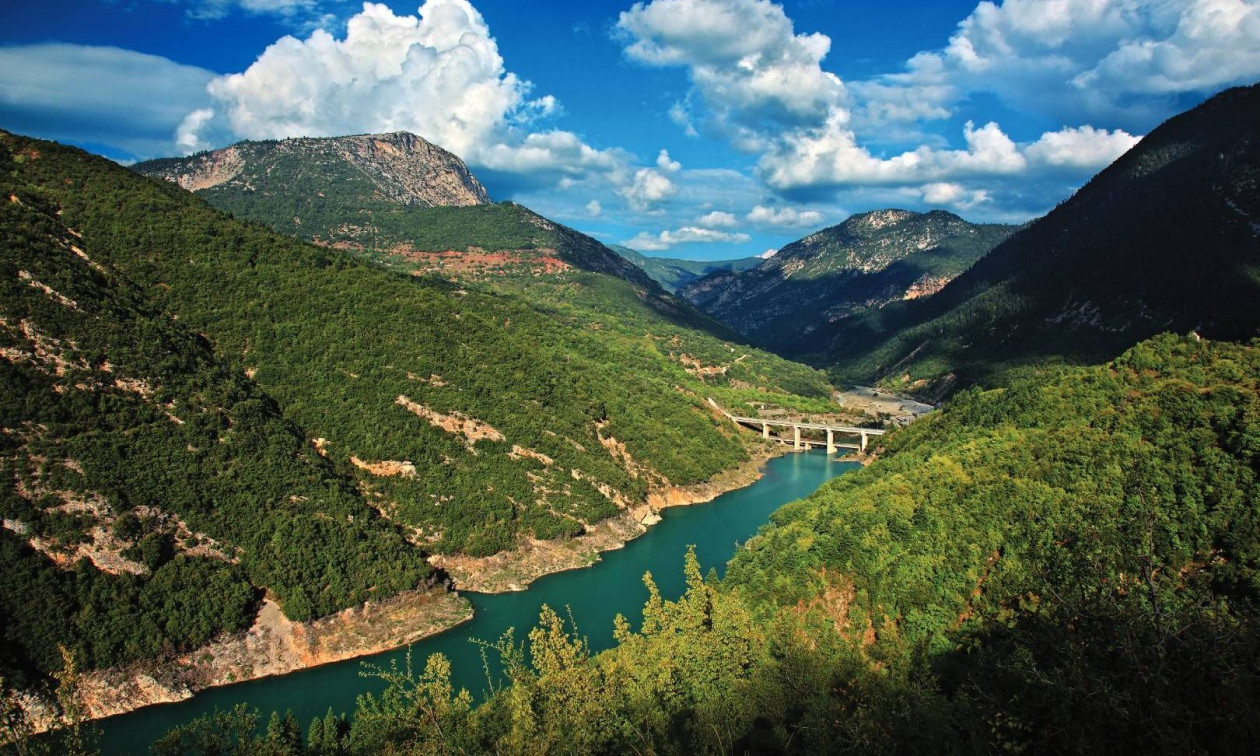 Λειψυδρία: Η τοπική αυτοδιοίκηση αντιδρά στο έργο «Εύρυτος» – «Το νερό δεν επαρκεί ούτε για εμάς»