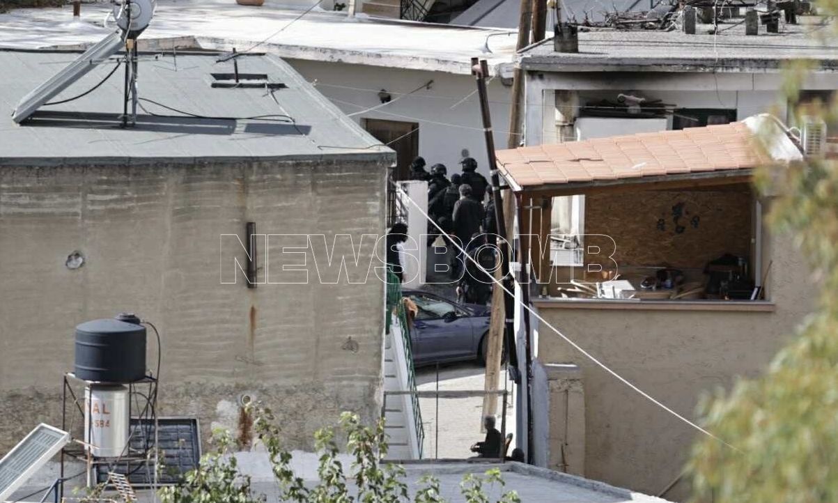 Βορίζια: Αναζητά τρεις δράστες, την καραμπίνα, το πιστόλι και το καλάζνικοφ του φονικού, η ΕΛΑΣ