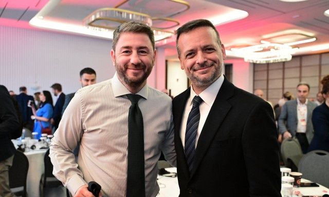 Με έξι προτάσεις η απάντηση Δούκα στον Ανδρουλάκη – Σε θετικό κλίμα η συνεδρίαση της ΚΟΕΣ