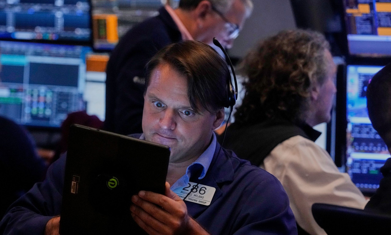 Wall Street: Με «ορμή» Nasdaq και S&P 500 – Υποχώρησε ο Dow Jones
