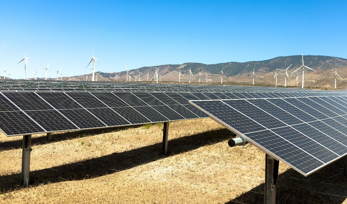 Τρεις ώρες δωρεάν ηλιακής ενέργειας κάθε ημέρα θα προσφέρει στα νοικοκυριά η Αυστραλία