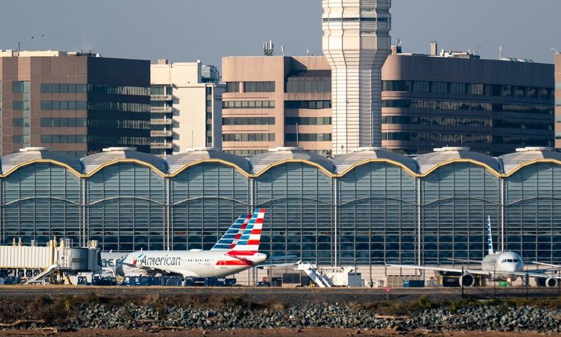 Συναγερμός στο αεροδρόμιο Ρίγκαν της Ουάσιγκτον – Αναστέλλονται όλες οι προσγειώσεις και απογειώσεις