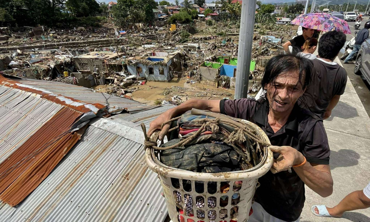 Φιλιππίνες: Τουλάχιστον 93 νεκροί από τον τυφώνα Kalmaegi – Ολόκληρες πόλεις πλημμύρισαν