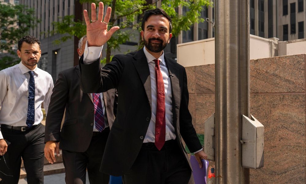 Ζόραν Mαμντάνι: Ένας «Σοσιαλιστής» στο τιμόνι του παγκόσμιου κέντρου καπιταλισμού