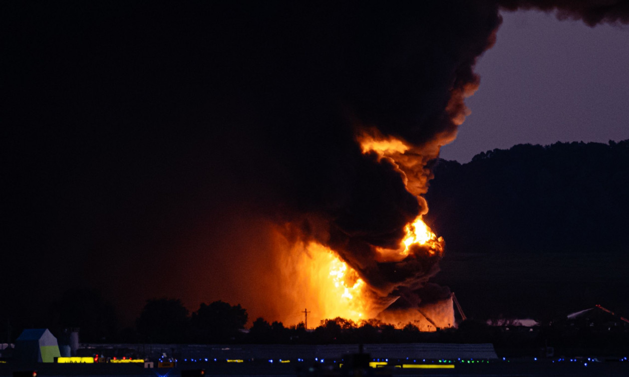 Κεντάκι: Νέα βίντεο καταγράφουν τη δραματική συντριβή αεροσκάφους – 9 οι νεκροί