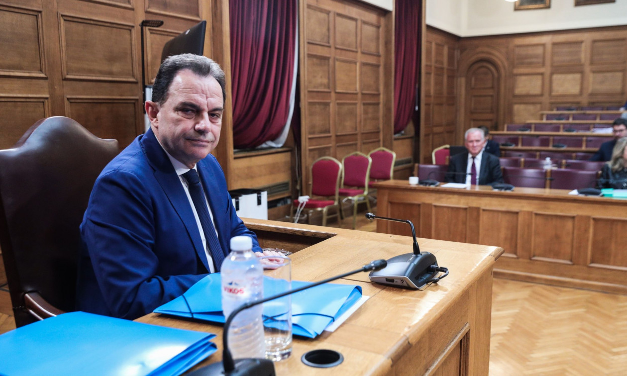 Εξεταστική ΟΠΕΚΕΠΕ: Ηχηρό «άδειασμα» Αυγενάκη από Γεωργαντά για «Φραπέ» και ελεγχόμενα ΑΦΜ