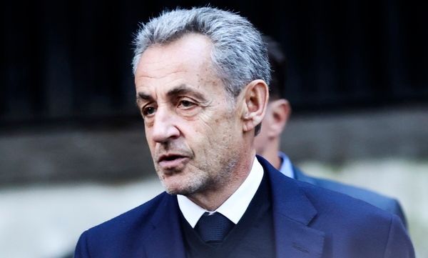 Σαρκοζί: Οι δυσκολίες στη φυλακή – Γιατί τρώει μόνο γιαούρτι