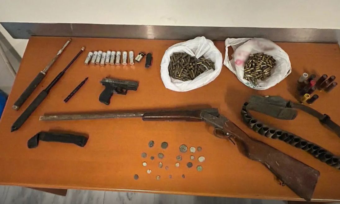 Σε εξέλιξη οι έρευνες στα Βορίζια: Εννιά συλλήψεις και 352 έλεγχοι από τις αρχές