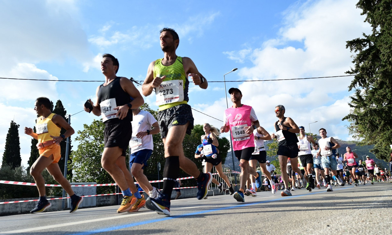 Μαραθώνιος Αθήνας 2025: Έκλεισαν δρόμοι στο κέντρο – Όλες οι κυκλοφοριακές ρυθμίσεις