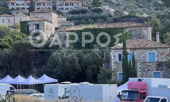 Κέιτ Μπλάνσετ και Βανέσα Ρεντγκρέιβ κλέβουν τις εντυπώσεις στη Μάνη – Γυρίσματα στην Καρδαμύλη