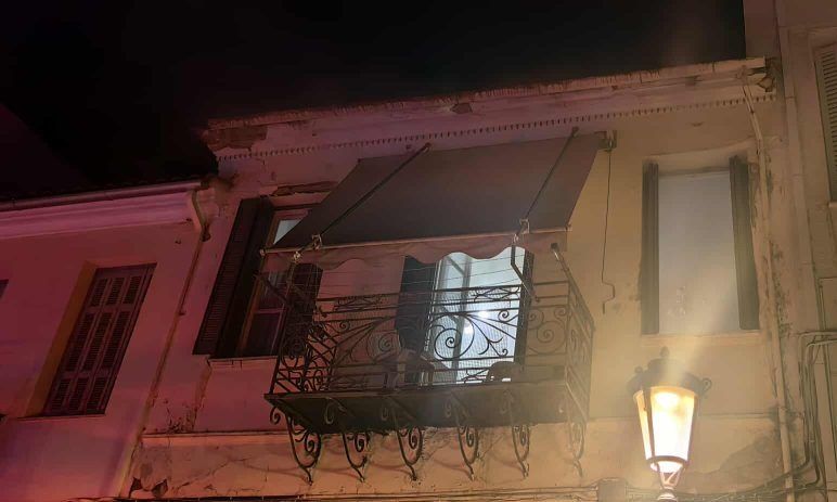 Φωτιά σε κατοικία της Πάτρας – Απεγκλωβίστηκε ηλικιωμένη γυναίκα