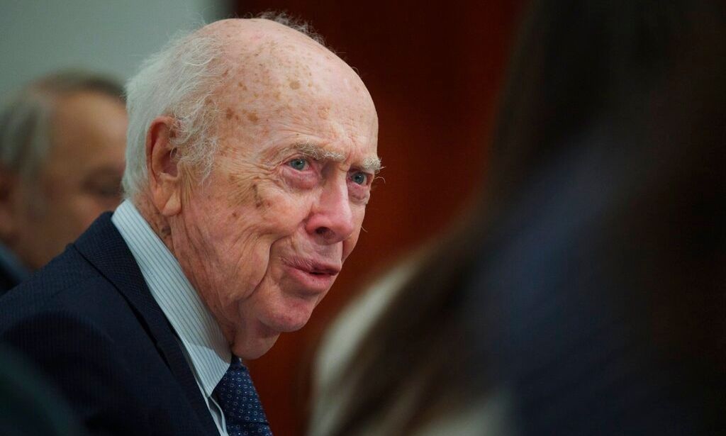 James Watson: Πέθανε στα 97 o πρωτοπόρος του DNA – Βοήθησε στην ανακάλυψη της διπλής έλικας