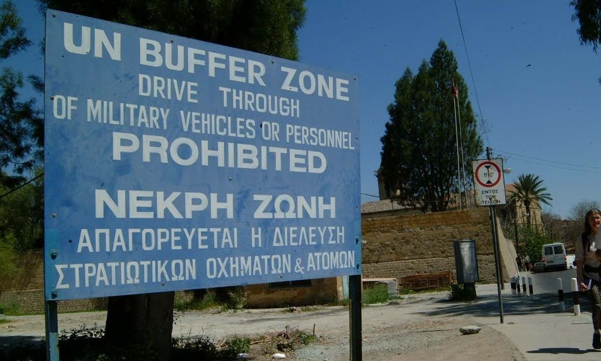 Κύπρος: Τουρκικό στρατιωτικό όχημα εισέβαλε σε χωριό στη Νεκρή Ζώνη – Επενέβησαν τα Ηνωμένα Έθνη