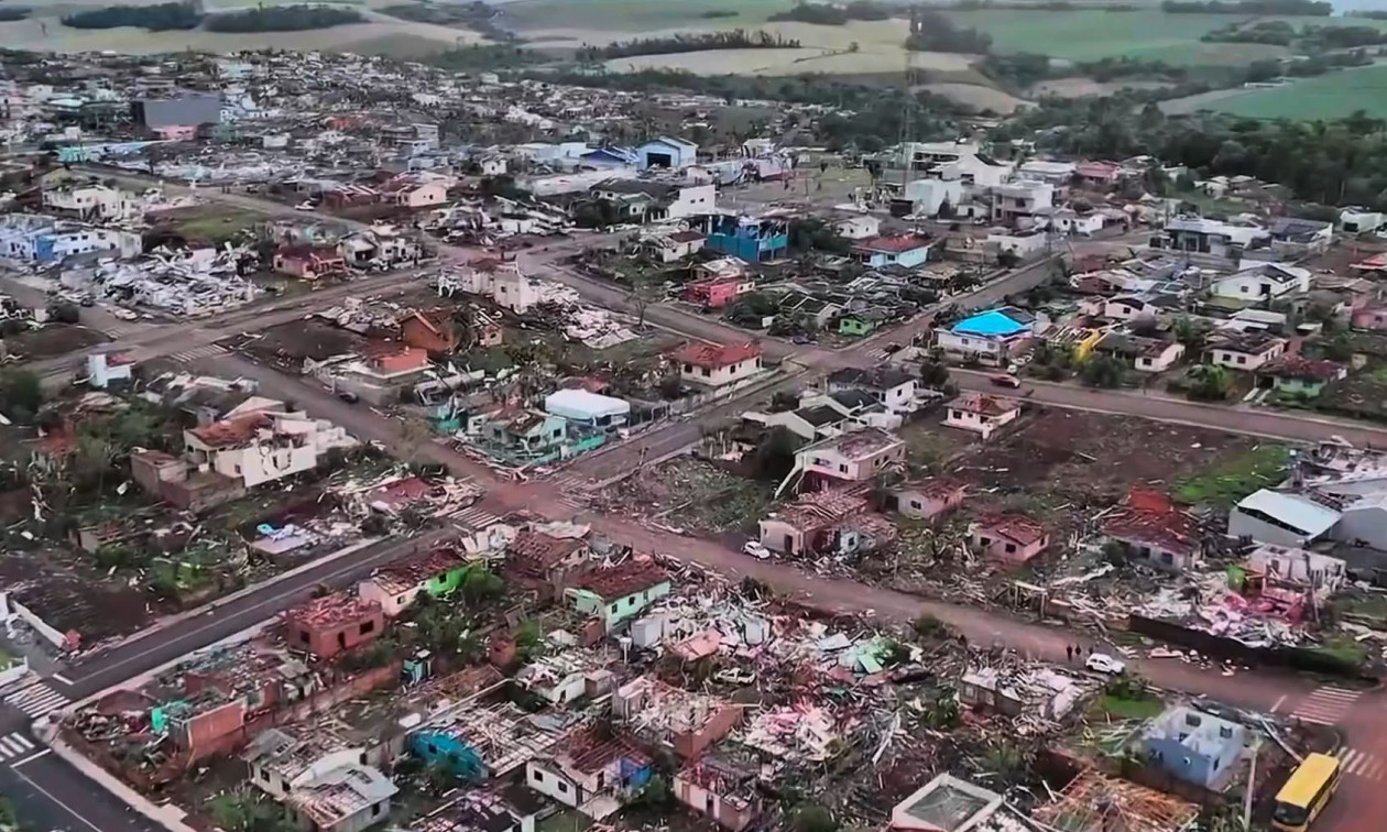 Βραζιλία: Τουλάχιστον έξι νεκροί, 432 τραυματίες και δύο αγνοούμενοι από θανατηφόρο ανεμοστρόβιλο