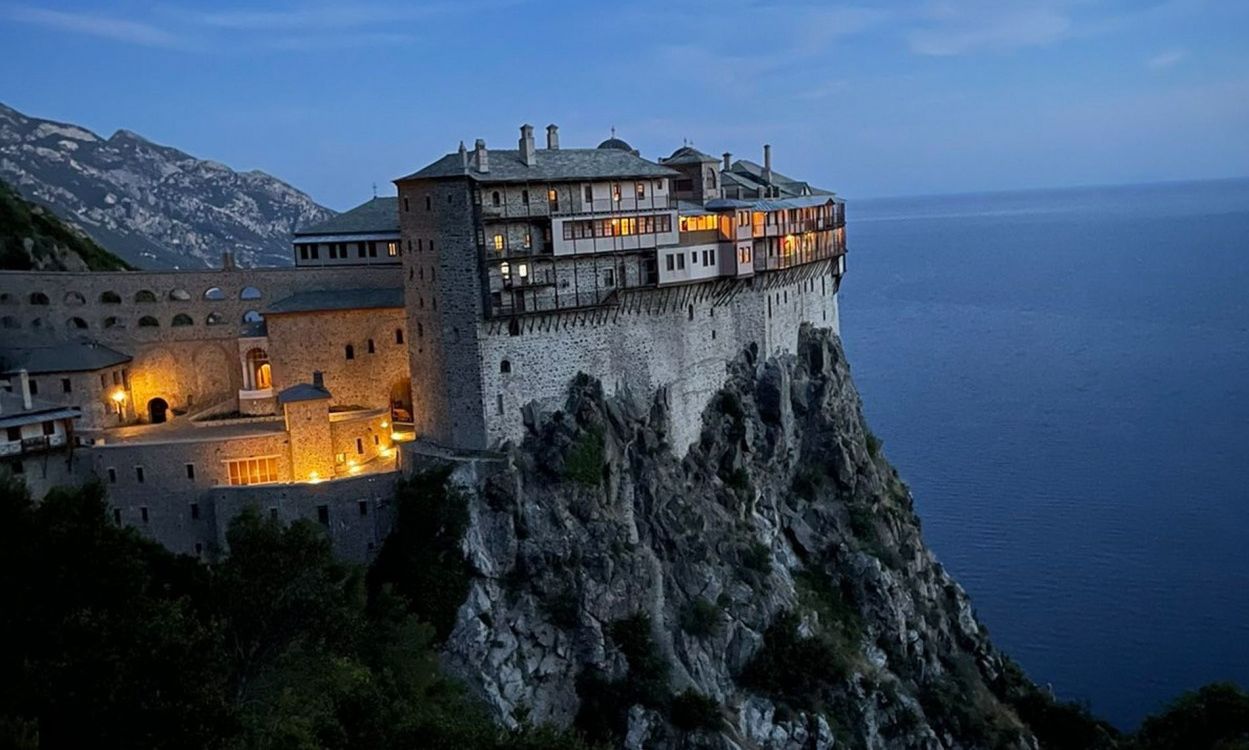 Στο Άγιον Όρος ο υφυπουργός Εξωτερικών των ΗΠΑ – Η γεωπολιτική σημασία του Άθω αναβαθμίζεται