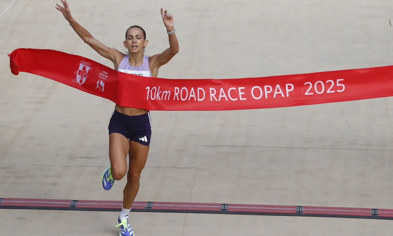 42ος Αυθεντικός Μαραθώνιος Αθήνας 2025: Κλειστοί δρόμοι και τροποποιήσεις στα δρομολόγια ΜΜΜ