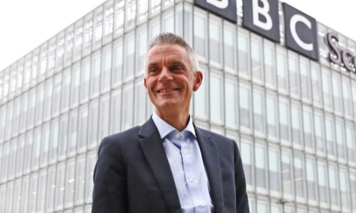 Παραιτήθηκε ο γενικός διευθυντής του BBC – Παραποιήθηκε ομιλία του Τραμπ σε ντοκιμαντέρ