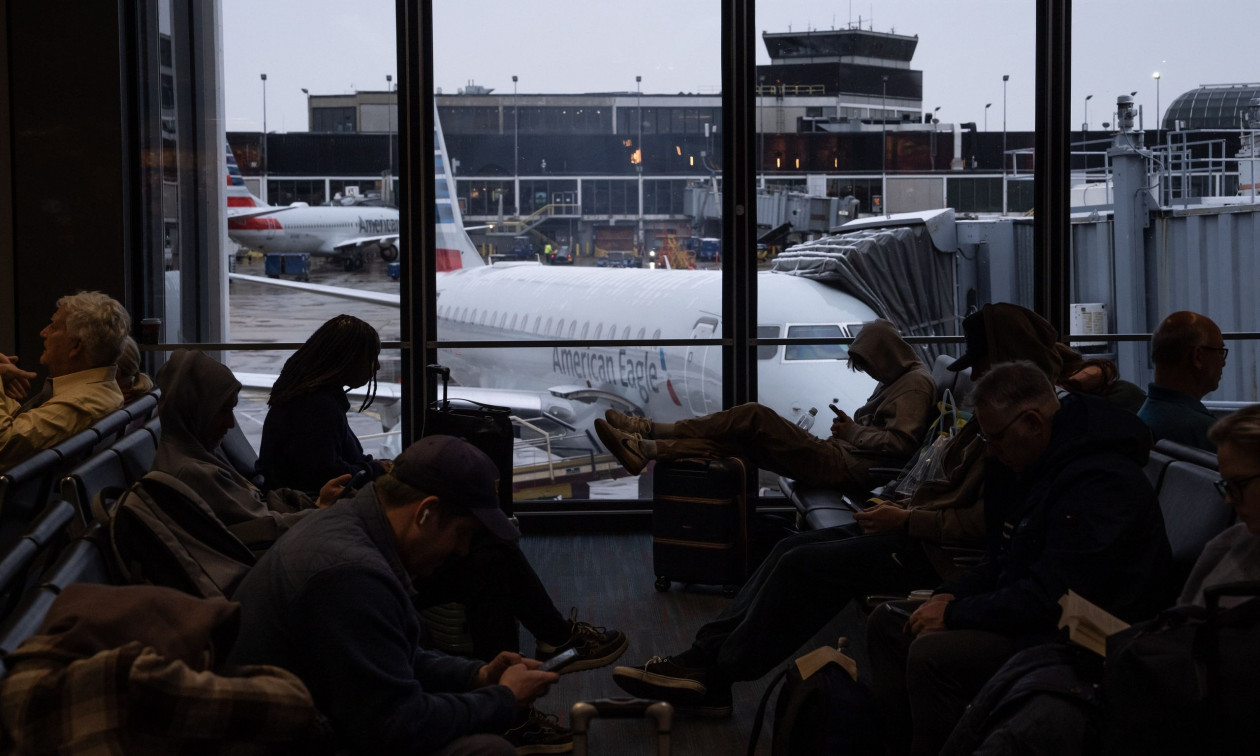 Το αδιαχώρητο στα αμερικανικά αεροδρόμια: 2.700 ακυρώσεις, 10.000 καθυστερήσεις σε 24 ώρες