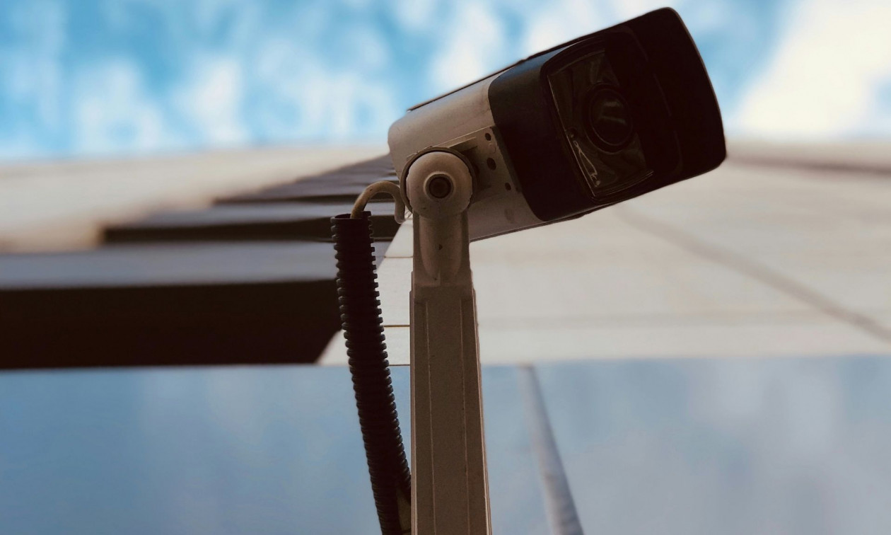 Χρυσοχοΐδης: Τον Ιούνιο εγκαθιστούμε 1.000 κάμερες στους δρόμους για ηλεκτρονικά πρόστιμα