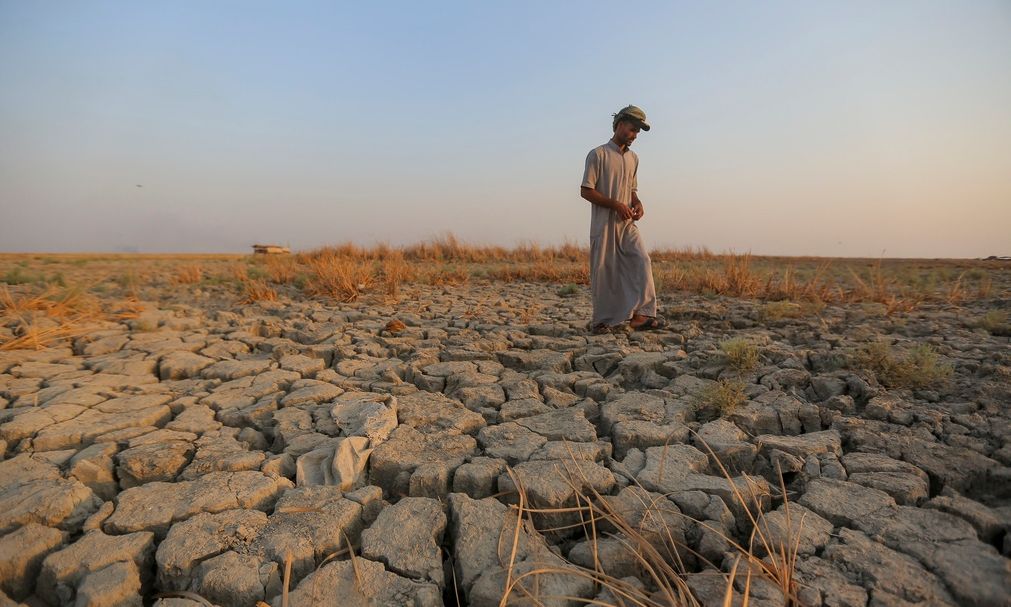 Ιστορική ξηρασία στο Ιράν: Νερό με το δελτίο – «Ίσως χρειαστεί να εκκενώσουμε την Τεχεράνη»