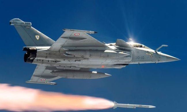 Eurofighter στην Τουρκία: Τι παίρνει η Άγκυρα – Ο πύραυλος Meteor και οι αέρος-εδάφους Brimstone