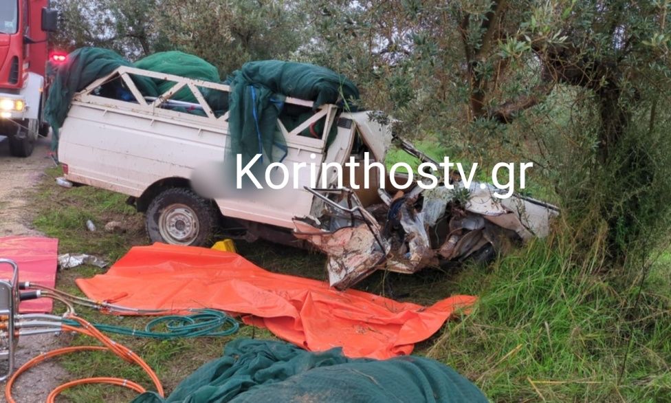 Κορινθία: Ένας εκρός και δύο σοβαρά τραυματίες – Το αγροτικό «καρφώθηκε» σε ελιά