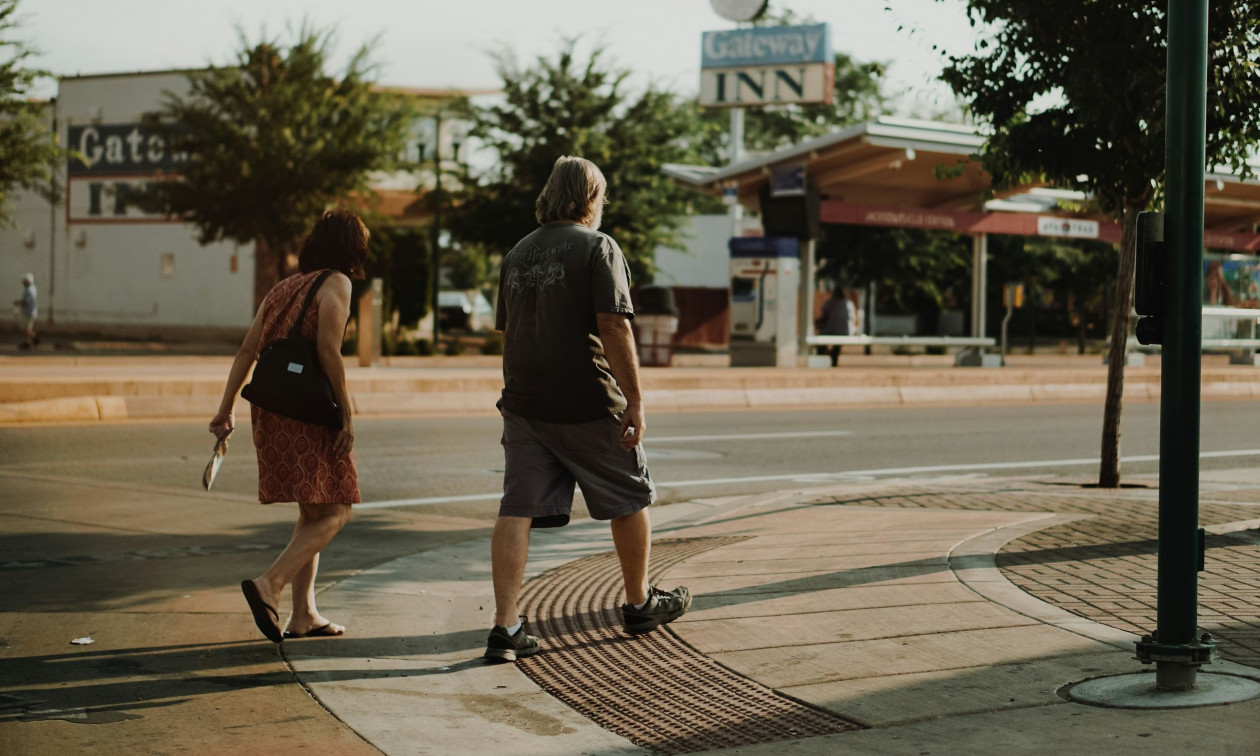 Σλοβακία: Νέος νόμος απαγορεύει στους πολίτες να περπατούν πολύ γρήγορα στα πεζοδρόμια
