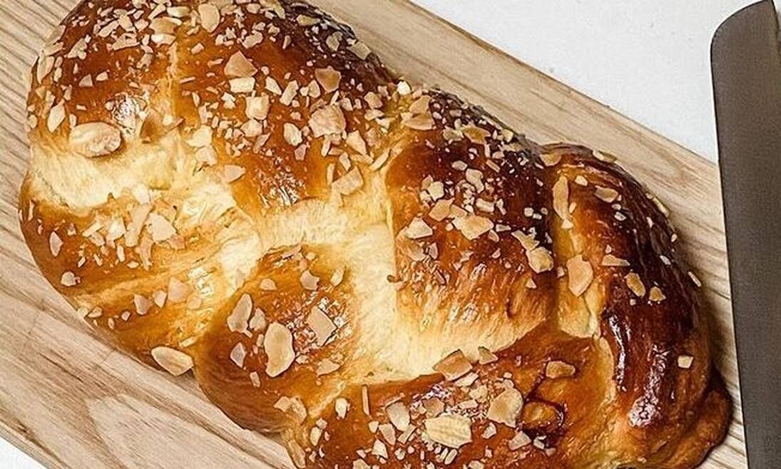 ΕΦΕΤ: Ανακαλεί γνωστό τσουρέκι με πραλίνα φουντουκιού από τα ράφια των σούπερ μάρκετ