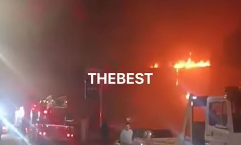 Πάτρα: Πυρκαγιά σε βιομηχανικό κτίριο στο ΒΙΟΠΑ – Κάηκε ολοσχερώς – Βίντεο