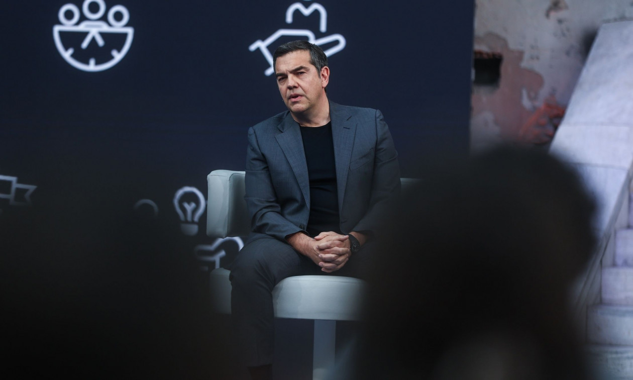 «Το δημοψήφισμα ήταν δική μου απόφαση»: Προδημοσίευση από το βιβλίο του Αλέξη Τσίπρα «Ιθάκη»