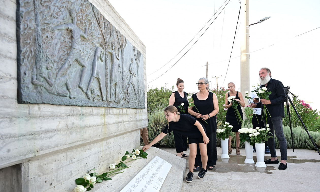 Μάτι: Ισόβια σύνταξη 1.700 ευρώ για συγγενείς και εγκαυματίες – Τα 4 και 1 μέτρα