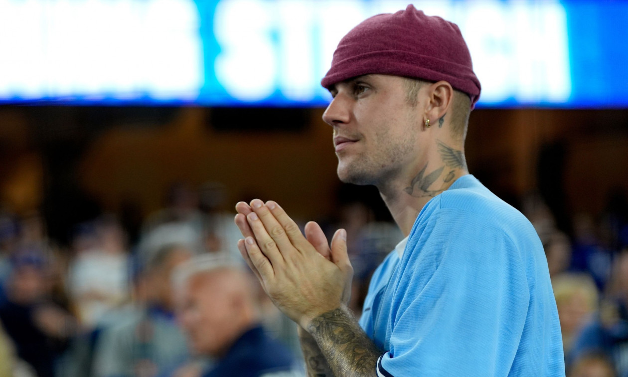 Ατύχημα για τον Τζάστιν Μπίμπερ: «Πονάει όλο το σώμα μου, υποφέρω όταν μιλάω και γελάω»