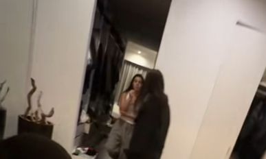 Καμερουνέζος ποδοσφαιριστής έκρυβε την ερωμένη του αλλά συνελήφθη επ’ αυτοφώρω από τη σύντροφό του