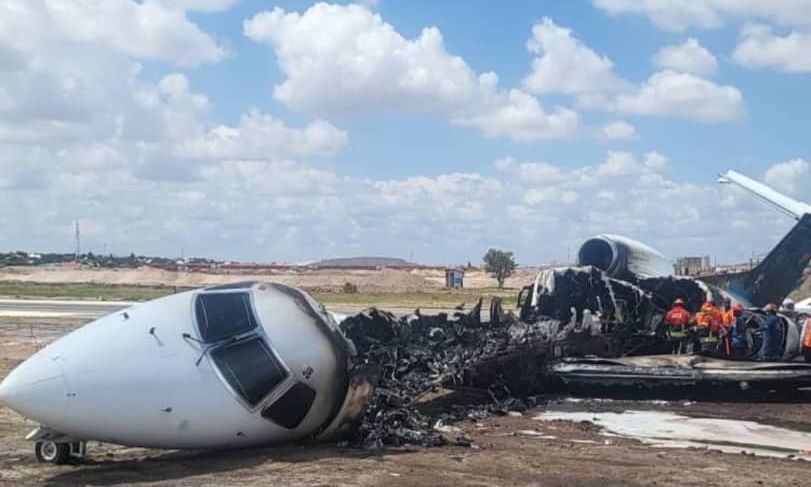 ΛΔ Κονγκό: Ξέφυγε του διαδρόμου προσγείωσης το αεροπλάνο του υπουργού Ορυχείων – Δείτε βίντεο