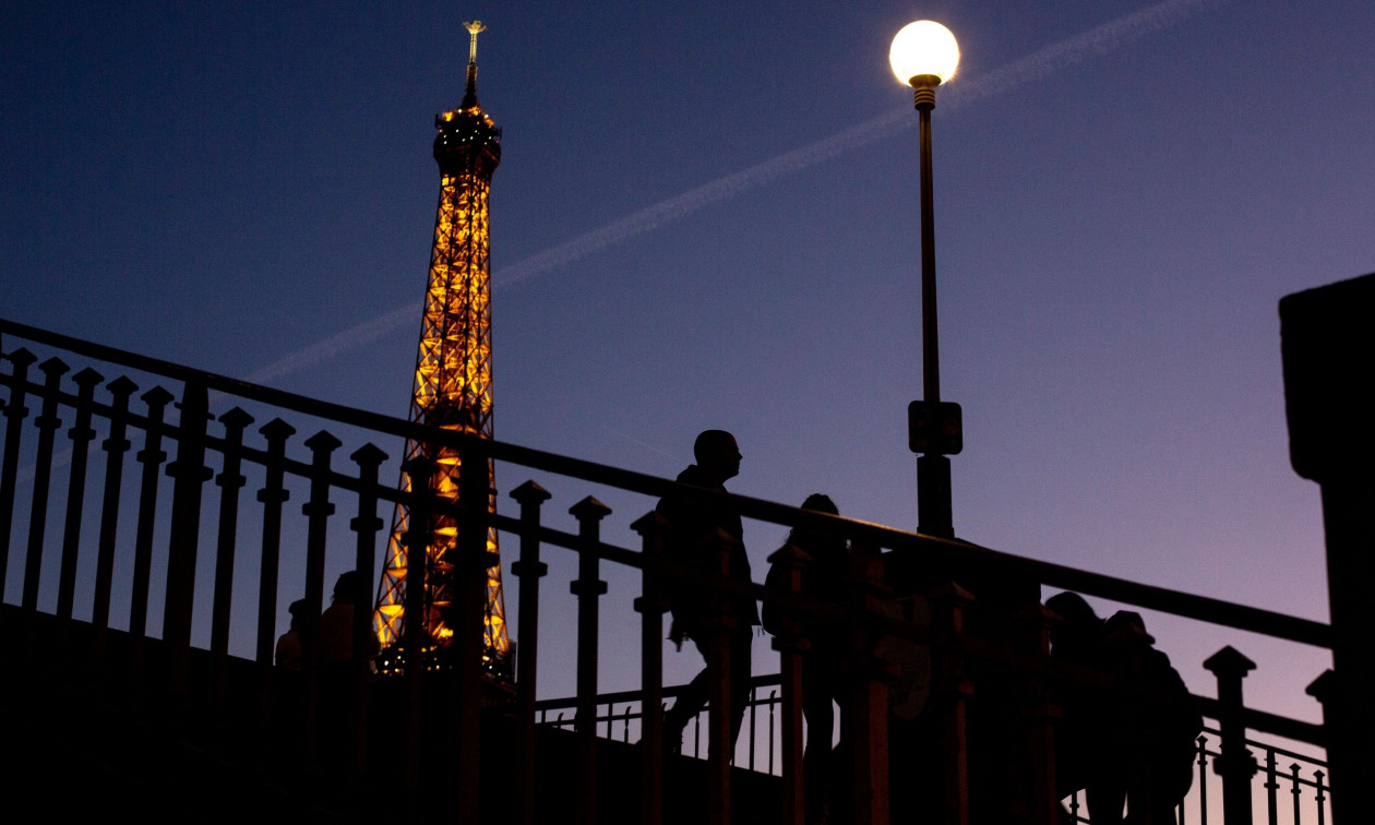 Le Monde: «Απροσδόκητη ωφέλεια» για τη Γαλλία η αποπληρωμή 1,1 δισ. ευρώ από την Ελλάδα