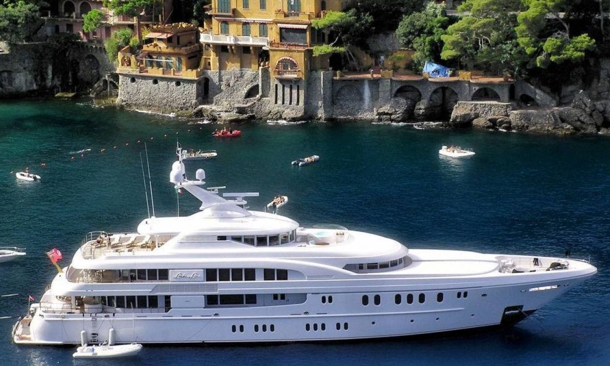 Οι «Κροίσοι» πληρώνουν όσο όσο για ιδιωτικότητα: Δεν θέλουν επαφές με τους «κοινούς θνητούς»