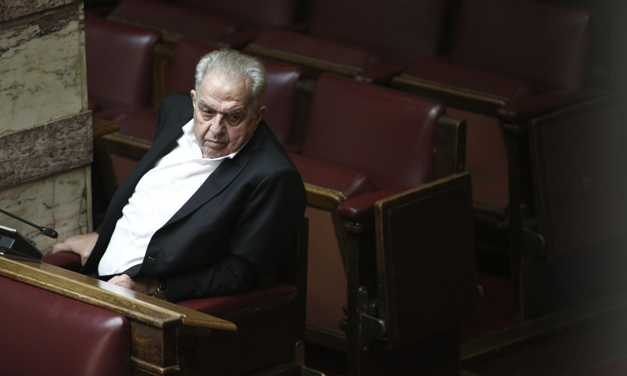 Όταν γνώρισα τον Αλέκο Φλαμπουράρη – Η σιωπηλή δύναμη που έμαθα να εμπιστεύομαι