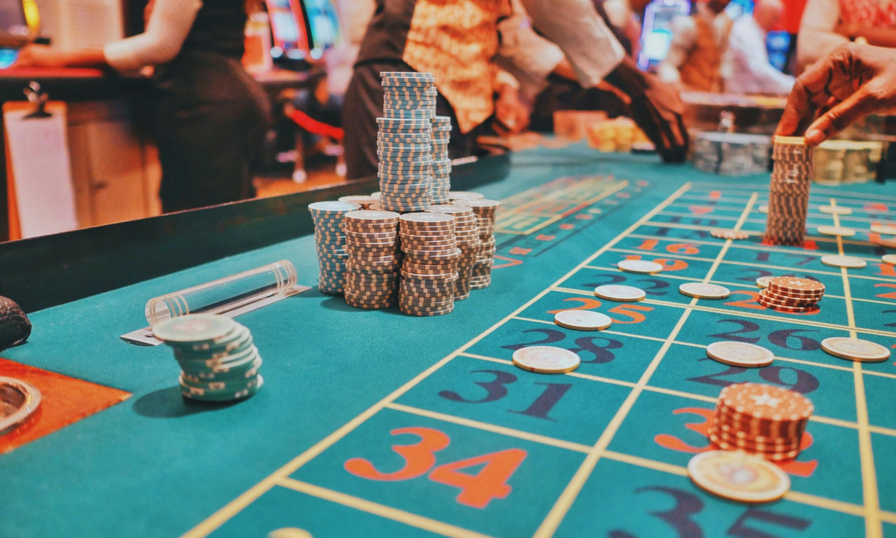 Καζίνο Λουτρακίου για κύκλωμα με μαϊμού επενδύσεις: «Καμία εμπλοκή με έκνομες ενέργειες»