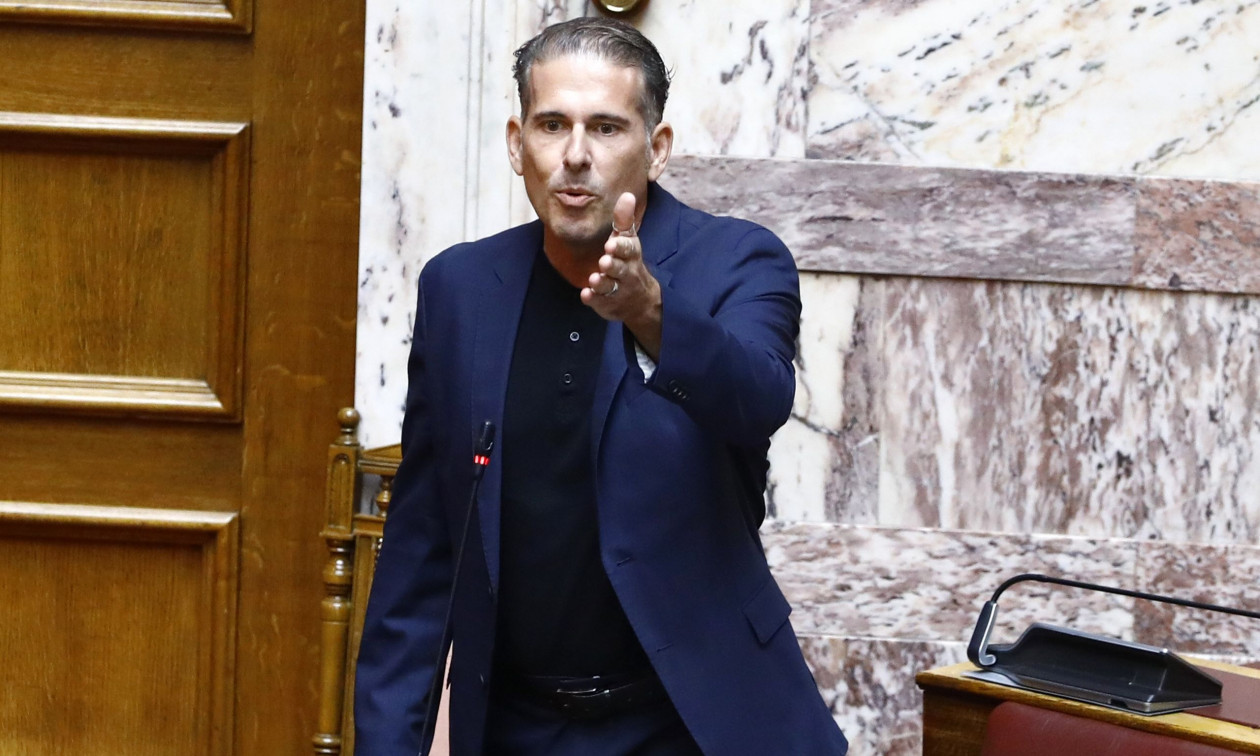 Διαμαντής Καραναστάσης: Παραιτήθηκε από βουλευτής της «Πλεύσης Ελευθερίας»