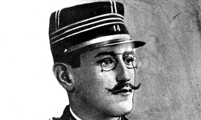 Ιστορική επανόρθωση: Η Γαλλία προάγει τον λοχαγό Ντρέιφους 130 χρόνια μετά το σκάνδαλο προδοσίας