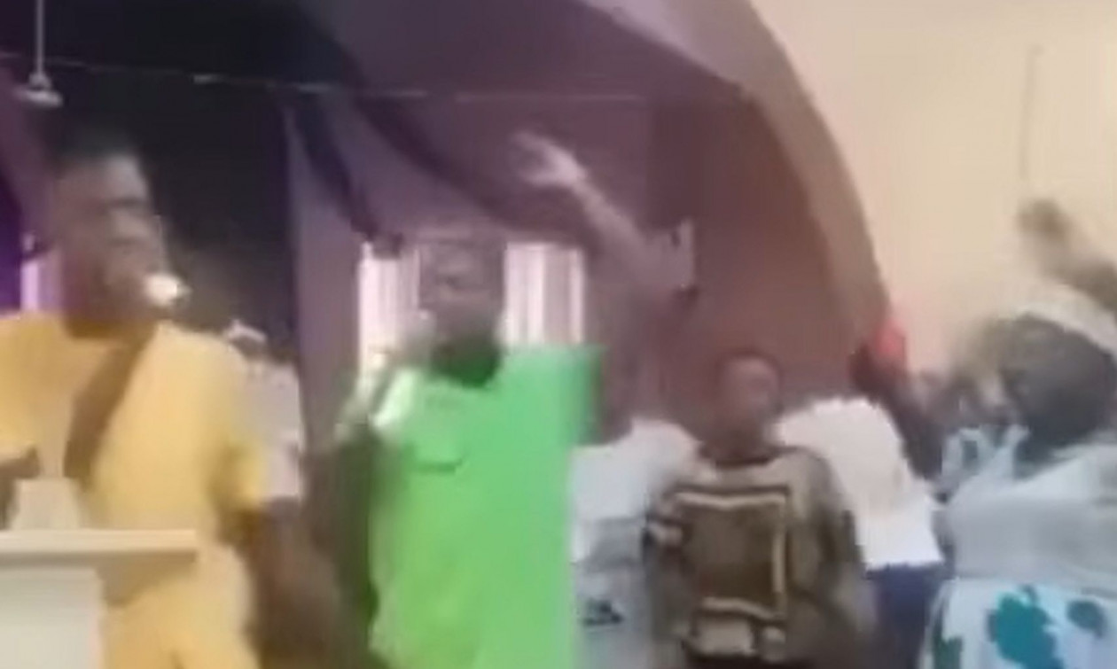 Στο στόχαστρο οι χριστιανοί στη Νιγηρία: Ένοπλοι άνοιξαν πυρ και σκότωσαν πιστούς μέσα σε εκκλησία