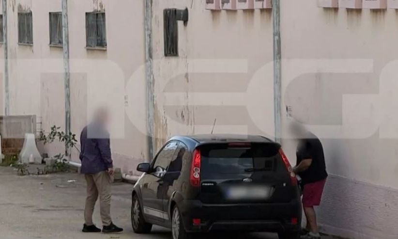 Κορυδαλλός: Σωφρονιστικός υπάλληλος έβγαλε κρατούμενο από τη φυλακή για να του φτιάξει το αυτοκίνητο