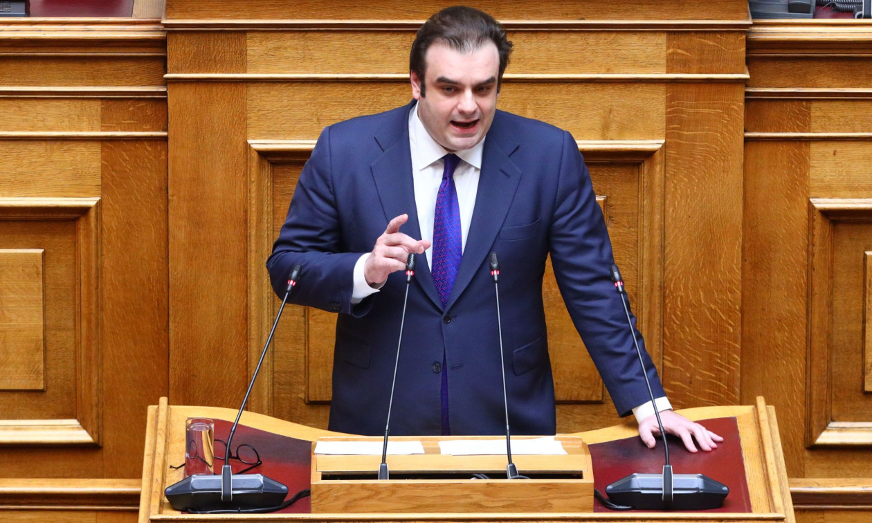 Προϋπολογισμός 2026: Κατατίθεται στη Βουλή – Ανάπτυξη 2,4% και μείωση του χρέους κάτω του 140%