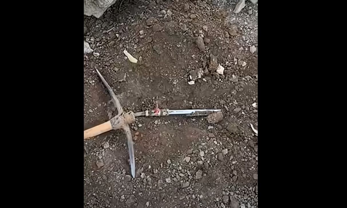 Μάνδρα: Νέο παράνομο δίκτυο υδροδότησης – Οικισμός έπαιρνε νερό με λάστιχο από δημοτική παροχή