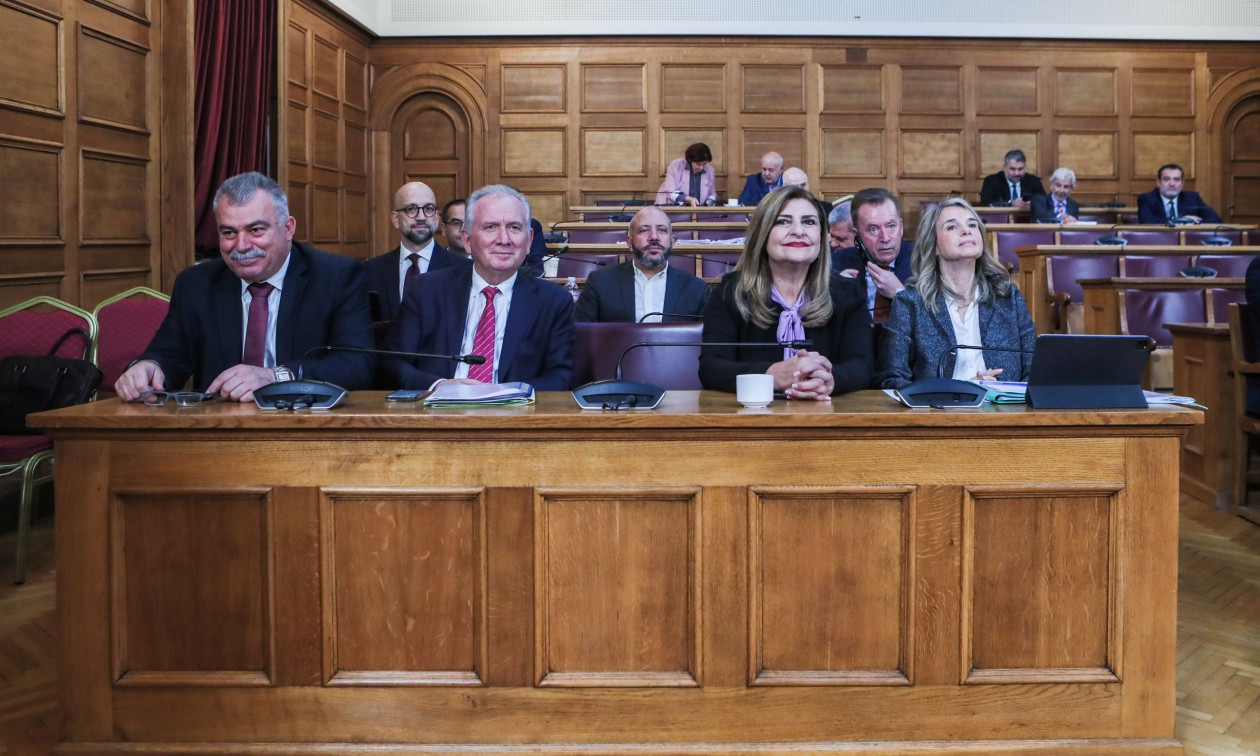 Εξεταστική για ΟΠΕΚΕΠΕ: Αποχώρησε μαζικά η αντιπολίτευση καταγγέλλοντας την ψηφοφορία για «Φραπέ»
