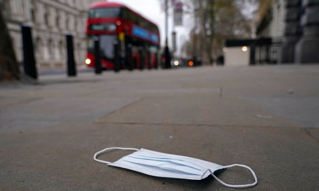 Βρετανία – Covid-19: «Tο lockdown θα μπορούσε να είχε αποφευχθεί αν είχαν παρθεί νωρίτερα μέτρα»