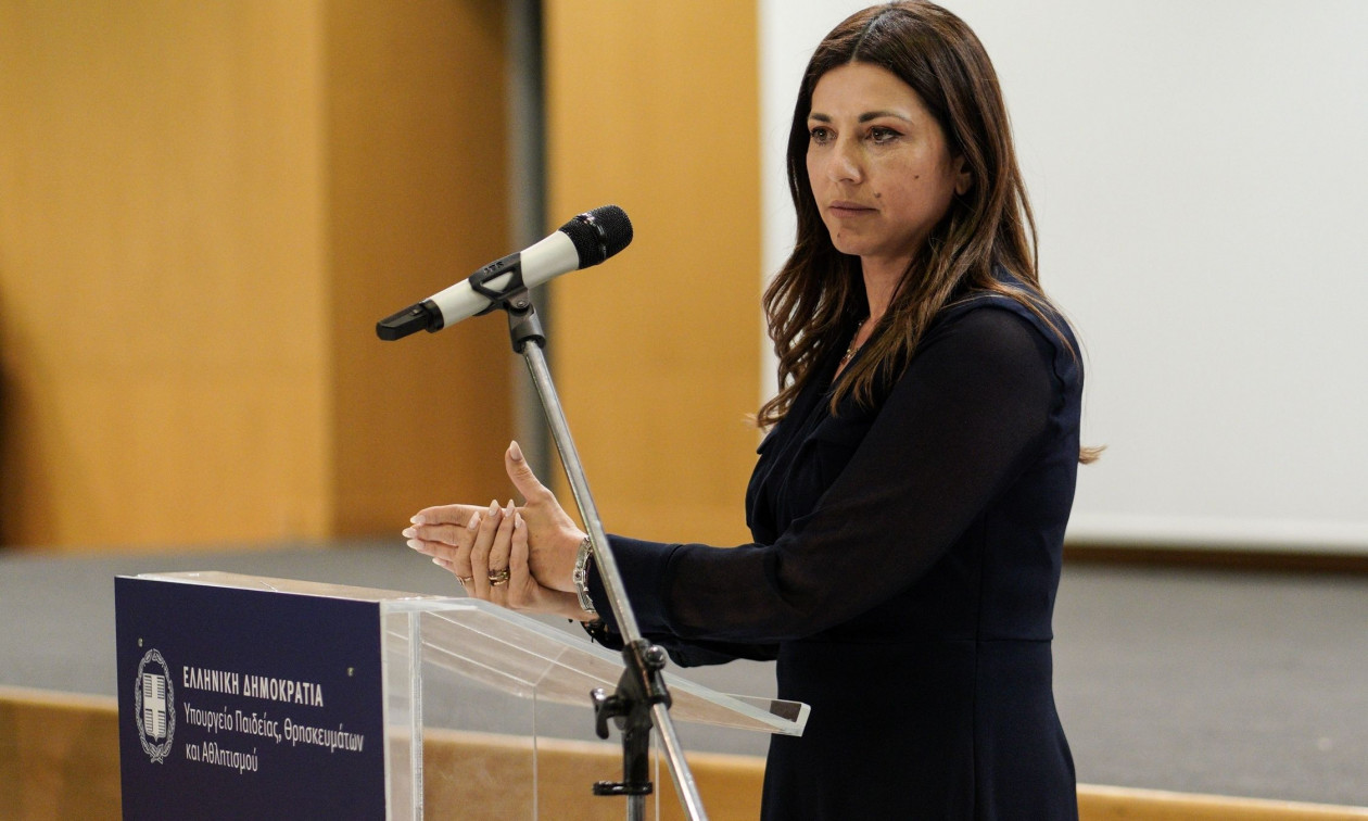 Σοφία Ζαχαράκη για τον θάνατο της 13χρονης μαθήτριας: «Βαριά η οδύνη μου»