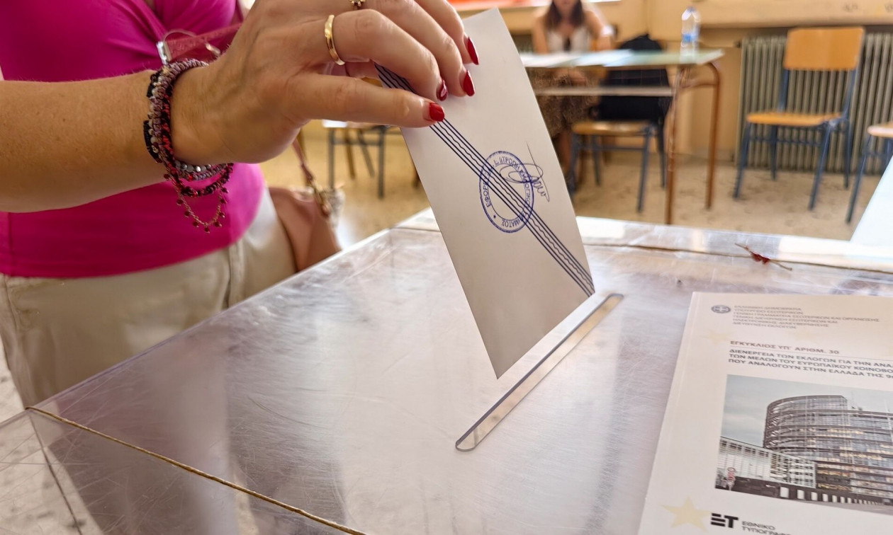 Δημοσκόπηση Palmos Analysis: Κλειδώνει το 30% η Νέα Δημοκρατία – Πού βρίσκεται ο Τσίπρας