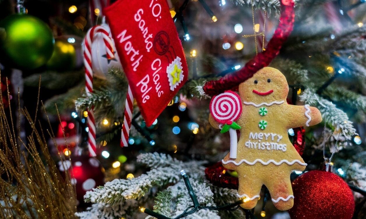 Με τα περσινά στολίδια θα γιορτάσουν οι περισσότεροι – Υποτονικά κινείται η χριστουγεννιάτικη αγορά