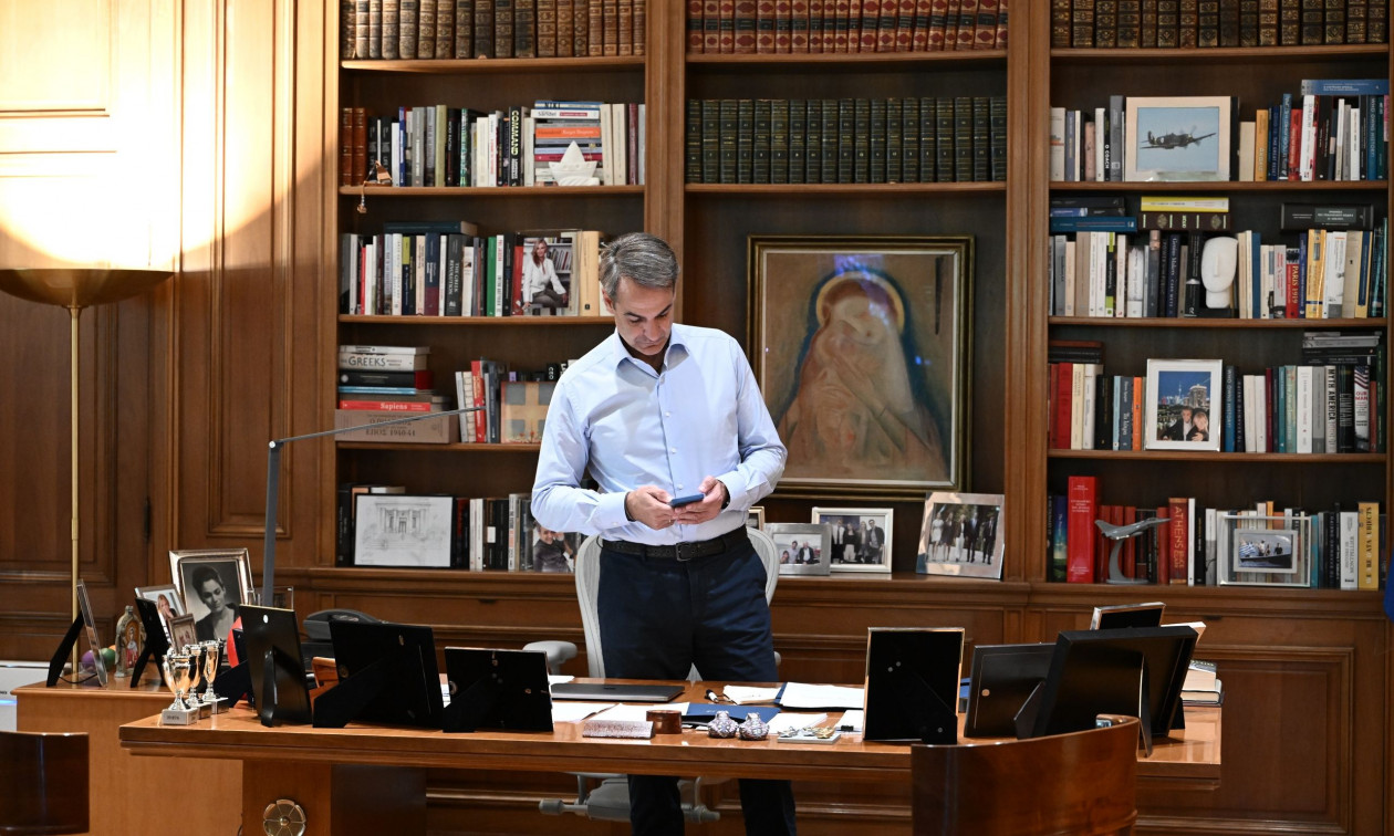 Μητσοτάκης για την Ημέρα εξάλειψης της βίας κατά των γυναικών: 20.000 καταγγελίες – 13.000 συλλήψεις